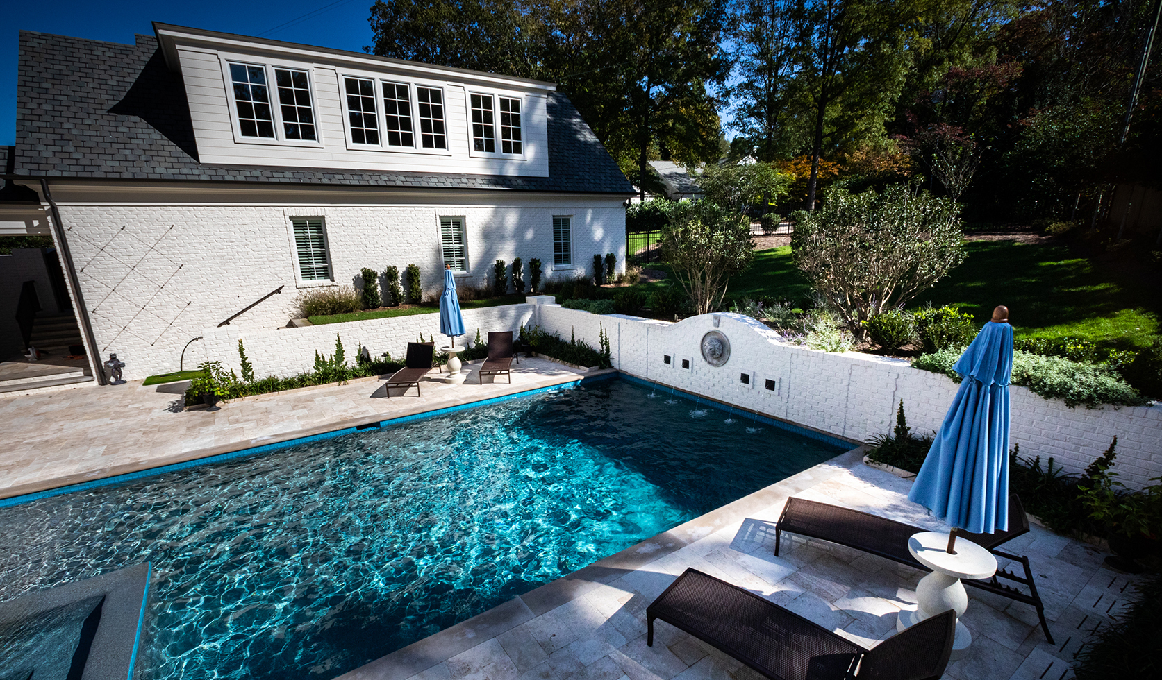 Deck Jets built into Custom Pool