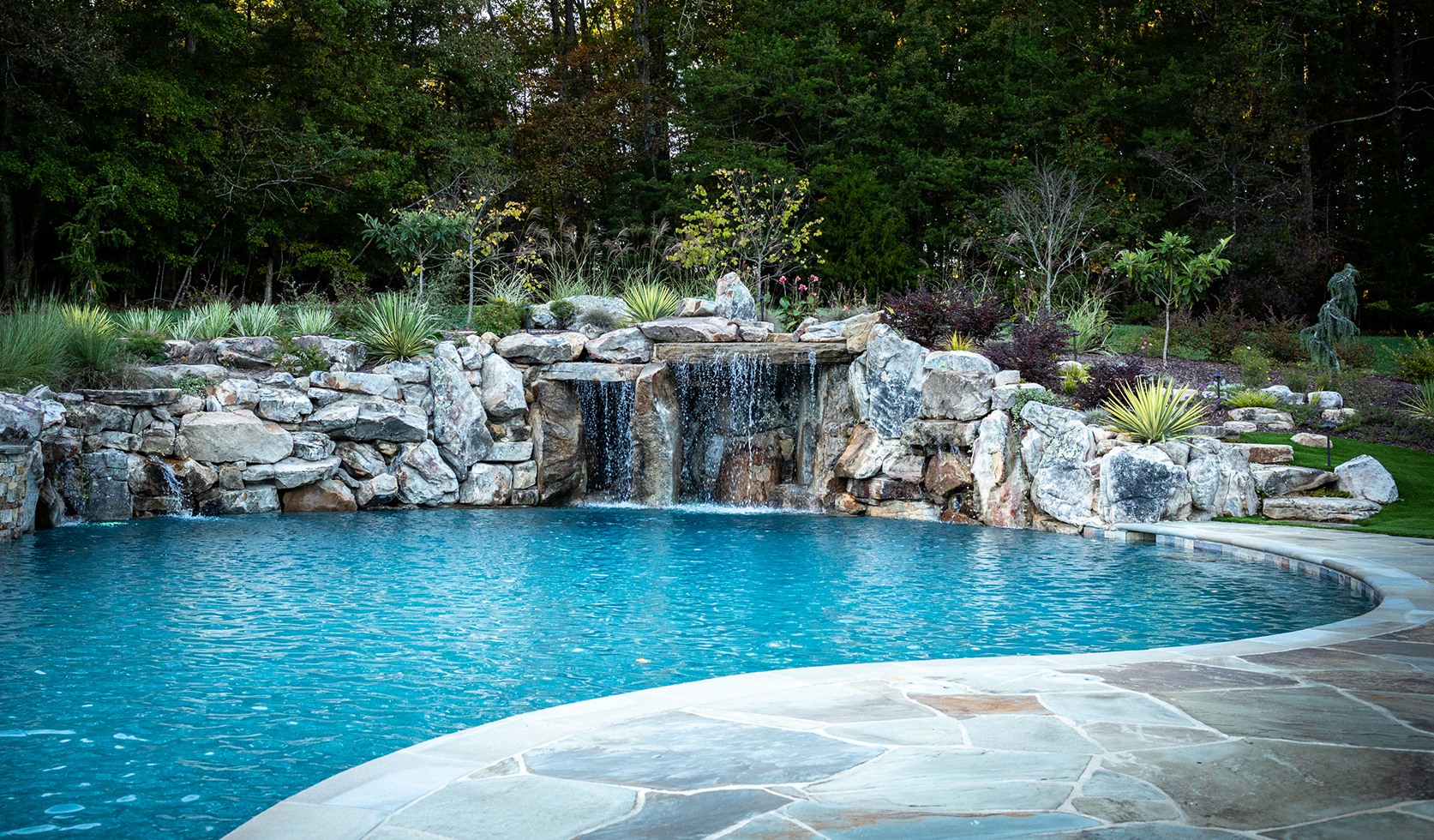 Witty 3 Custom Pool Curved