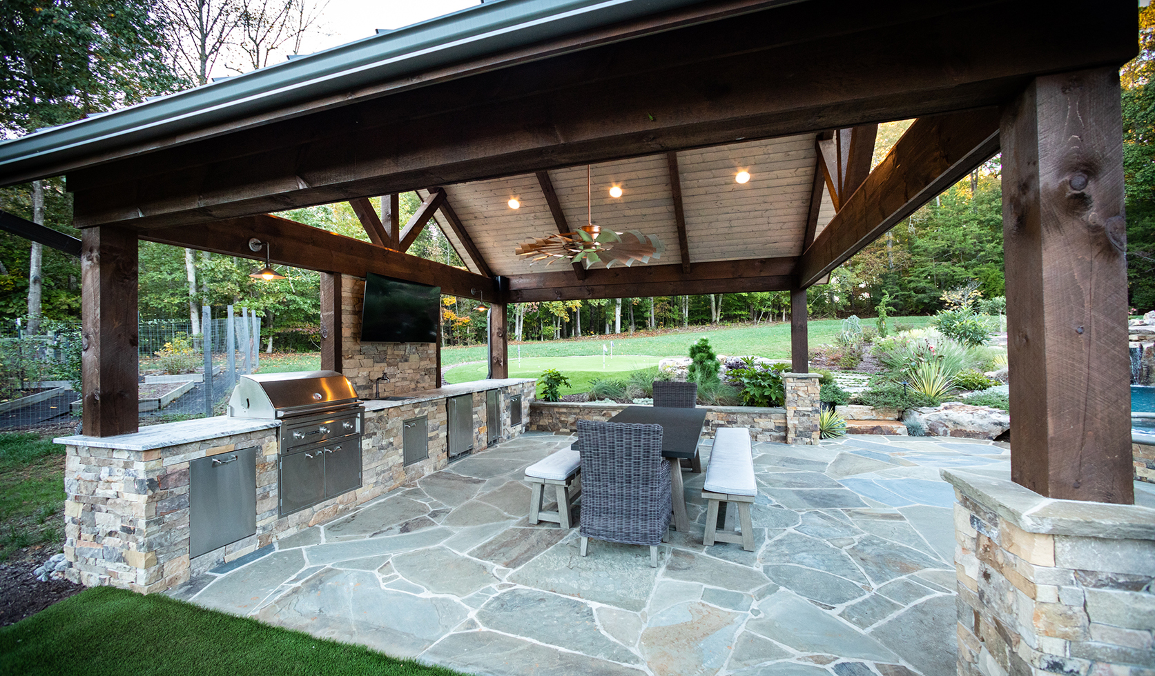 Witty 3Custom Pool  Kitchen