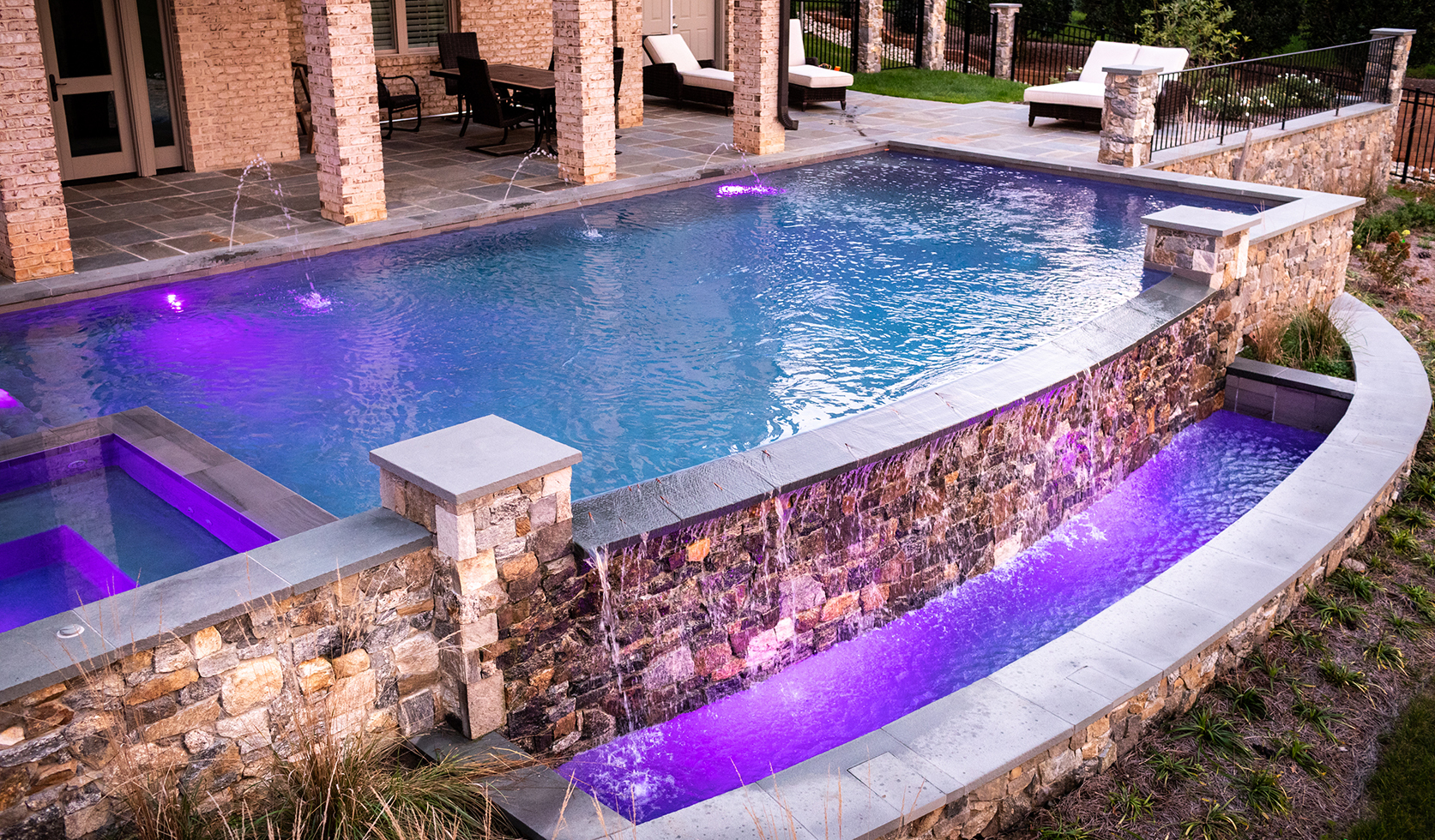 Custom Pool Infinity